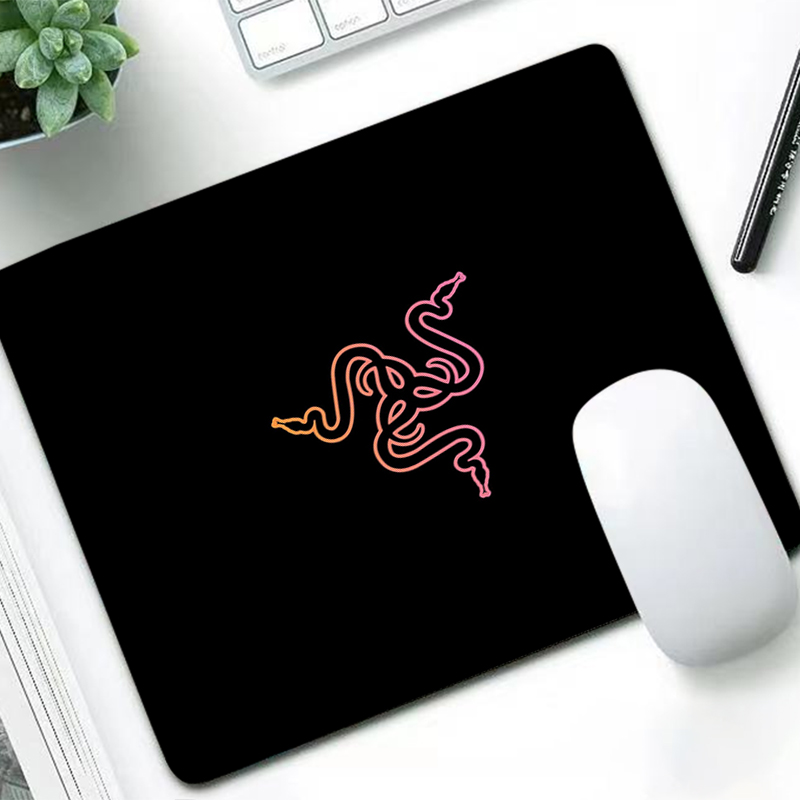 Razer Luxury Mouse Pad Anime G - огляд і ціна Gaming Accessories For Laptop