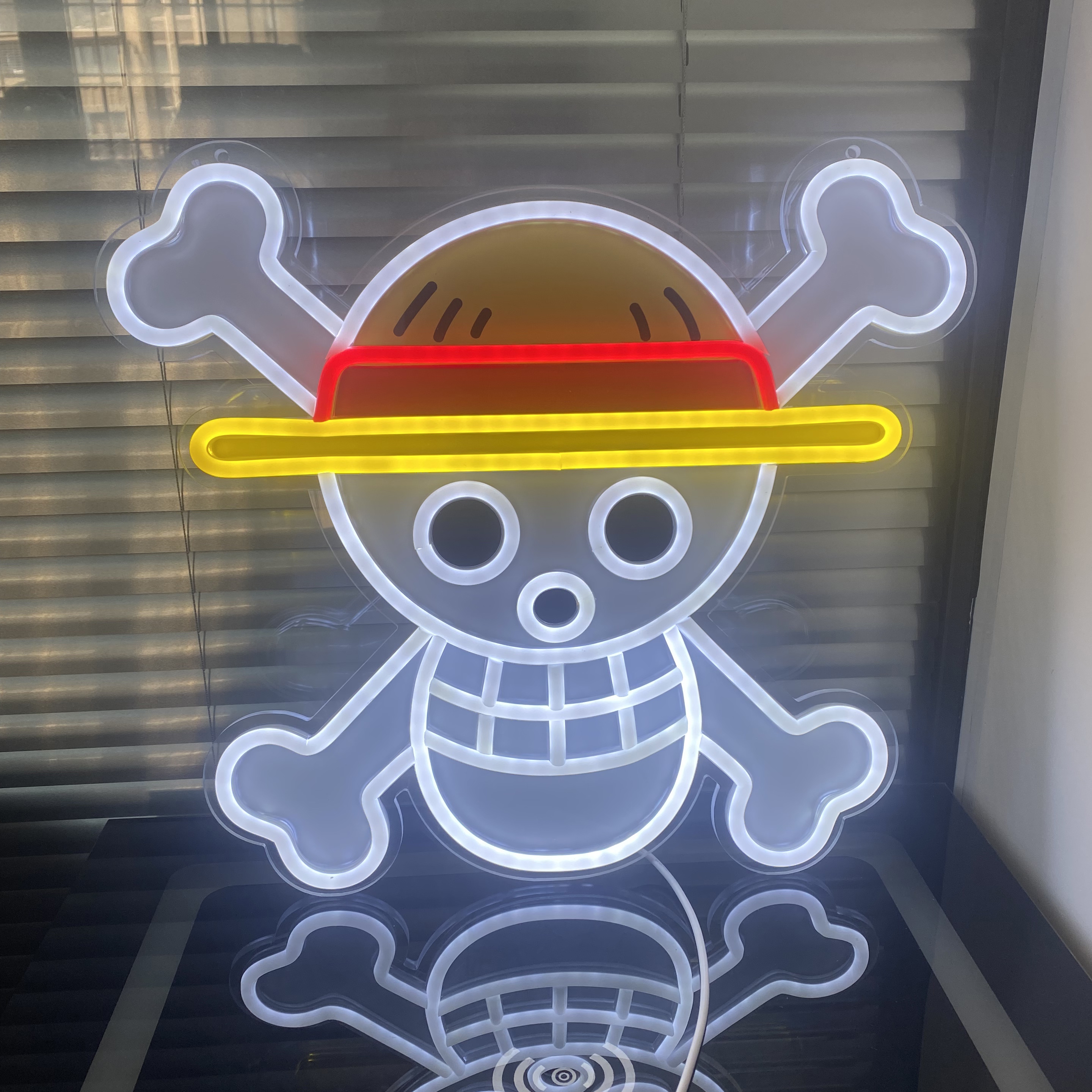 Pokemon One Piece Anime Neon S - огляд і ціна Gaming Home Accessories